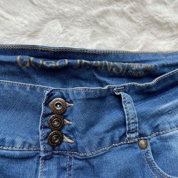 GoGo Jeans Mid-Rise Short - Women’s 32 - Picture 4 of 6